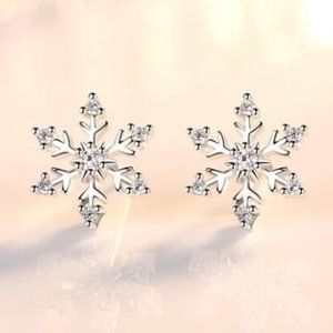 NEW 925 Sterling Silver Diamond Snowflake Earrings